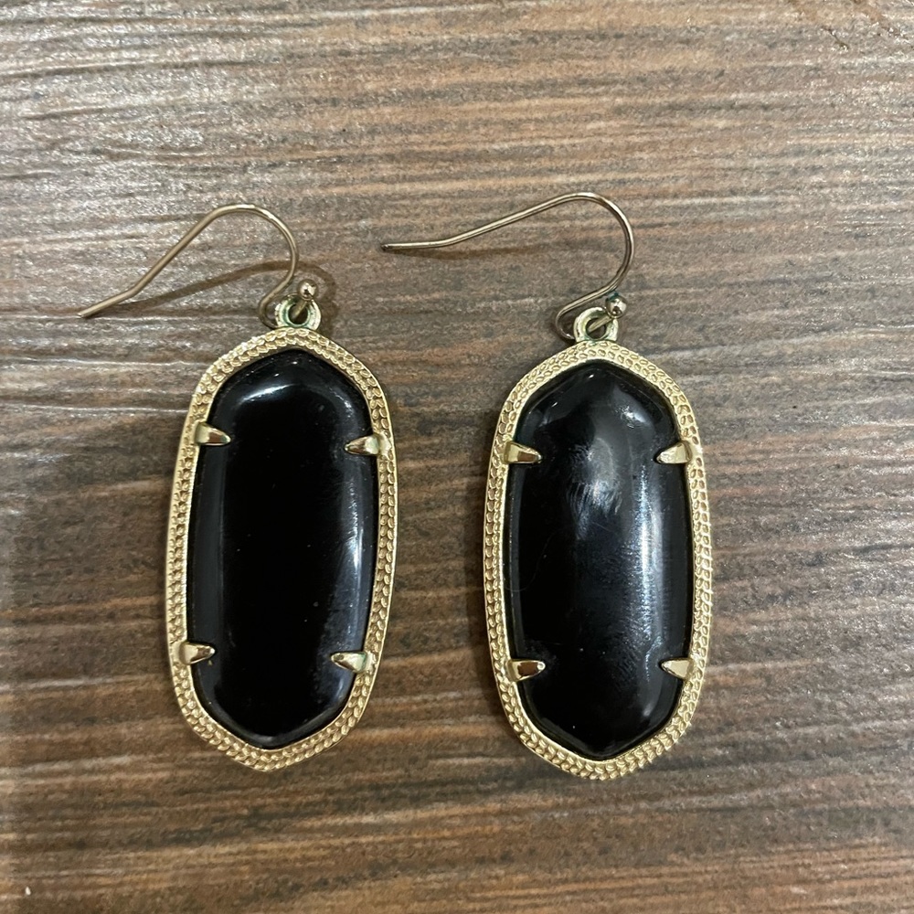 Kendra Scott Elle earrings - black on one side & blue/black iridescent on other - Picture 2 of 3